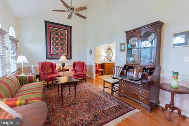 106 Canyon Rd, Winchester, VA 22602 - photo 5