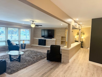 711 E Greenview Rd, Itasca, IL 60143 - photo 5