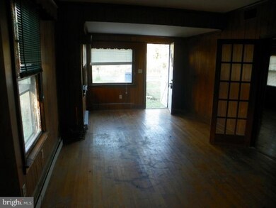 1926 E Tedious Creek Rd, Toddville, MD 21672 - photo 6