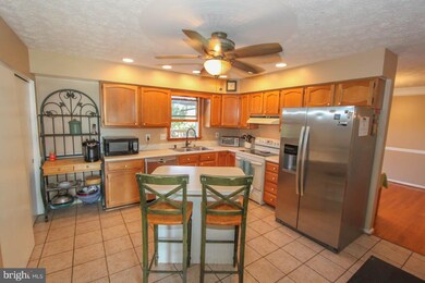 982 Noble Ln, Berryville, VA 22611 - photo 6