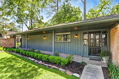 10214 Shady River Dr, Houston, TX 77042 - photo 4