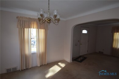 3859 Wallwerth Dr, Toledo, OH 43612 - photo 5