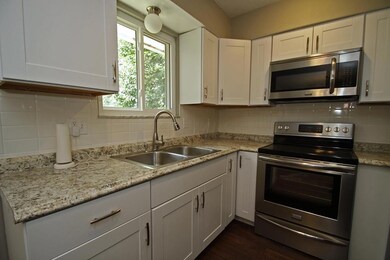 Kitchen (3)