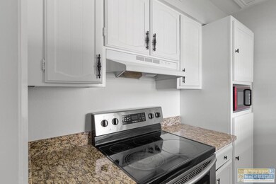 805 Continental Dr unit 3, Brownsville, TX 78520 - photo 2