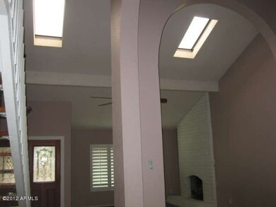 Living room, vaulted