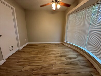 Breakfast Area/Dining Room