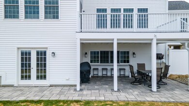122 Brookview Dr, Hooksett, NH 03106 - photo 4