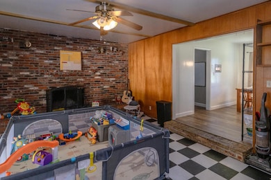 1530 W Roberts Ave, Fresno, CA 93711 - photo 7