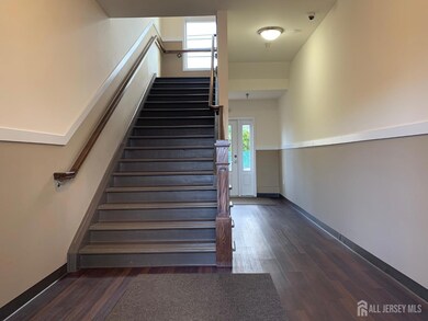 430 Hamilton Ave unit B, South Plainfield, NJ 07080 - photo 3