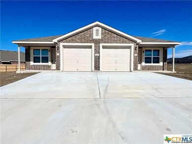 301 Dolphin Dr unit B, Temple, TX 76501 - photo 3