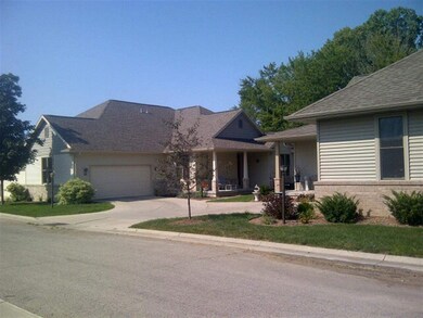 69 Berdella Ct, Cross Plains, WI 53528 - photo 6