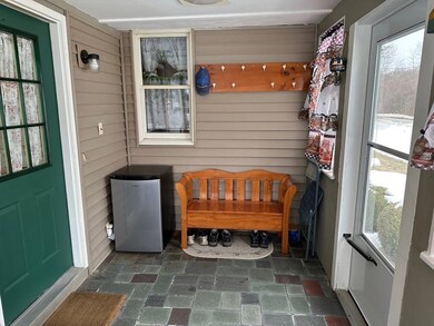 14 Webster Ave, Pelham, NH 03076 - photo 3