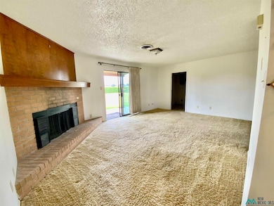 1111 W Idaho Ave, Hobbs, NM 88242 - photo 2