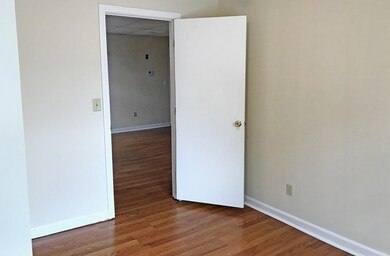 80 Main St unit 3, Amesbury, MA 01913 - photo 4