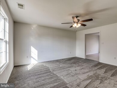 16 Chalk Ln, Inwood, WV 25428 - photo 5