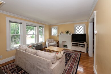 86 Sanborn Ave unit 2, West Roxbury, MA 02132 - photo 4