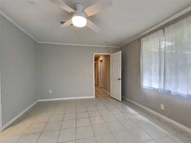 10648 Fussel Rd unit A, Conroe, TX 77385 - photo 7