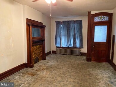 824 Thorn St, Reading, PA 19601 - photo 2