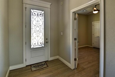 1311 Dahlia Ln, Cache, OK 73527 - photo 6