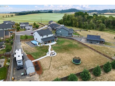 864 E Mckinley St, Carlton, OR 97111 - photo 6