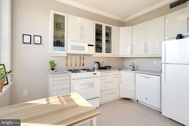 Woodley Condominium unit 704, Washington, DC 20009 - photo 7