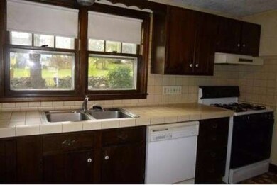 4 Iadarola Ave, Milford, MA 01757 - photo 3