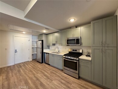 1025 S Berendo St unit 305, Los Angeles, CA 90006 - photo 4