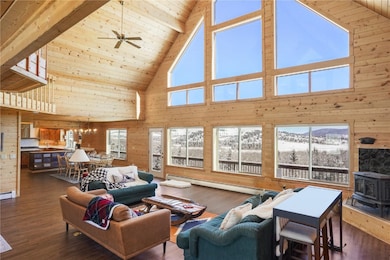 Living room with a healthy amount of sunlight, cei