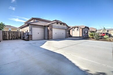 1125 E Stradling Ave-3