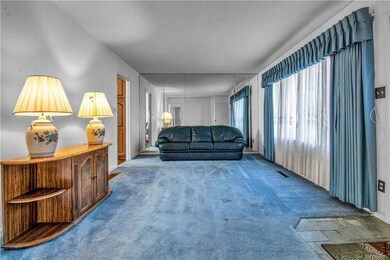 60 Jesella Dr W, North Tonawanda, NY 14120 - photo 6