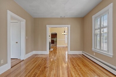 113 Taylor St unit 113, Waltham, MA 02453 - photo 6