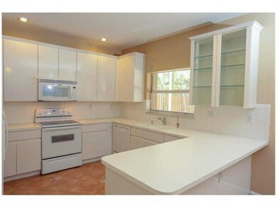 7290 NW 107th Place, Doral, FL 33178 - photo 3