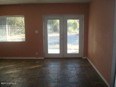 1611 E Cedar St 020