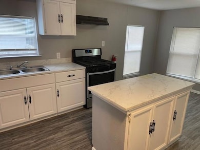 115 Pr0spect St E, Denison, TX 75021 - photo 3