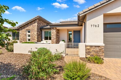 002_Front Entry