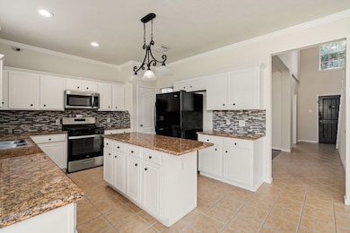 11810 Hueco Tanks Dr, Sugar Land, TX 77498 - photo 3