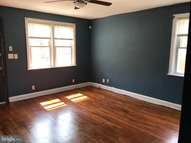 8356 Oakleigh Rd, Parkville, MD 21234 - photo 7