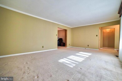 22424 Armstrong Dr, Leonardtown, MD 20650 - photo 2