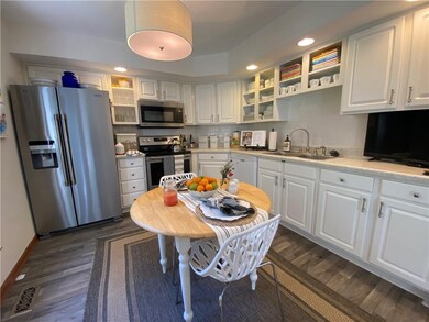 2232 Gregory Ln, Anderson, IN 46012 - photo 5