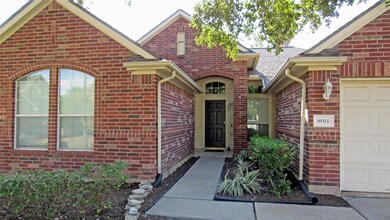 8911 Aber Trail Ct, Houston, TX 77095 - photo 3