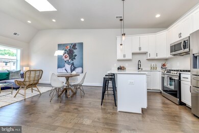 908 Quincy St NE unit 3, Washington, DC 20017 - photo 7