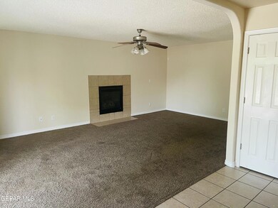 1513 Prickley Pear Dr, El Paso, TX 79912 - photo 7