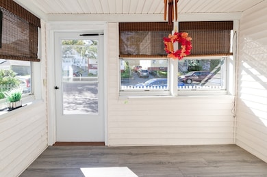 121 Pilgrim Ave, Worcester, MA 01604 - photo 6