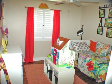 9816 N 24th Place, Phoenix, AZ 85028 - photo 4