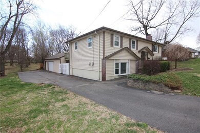 11311 W 51st Terrace, Shawnee, KS 66203 - photo 2