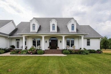 005-Front_View-1851658-small