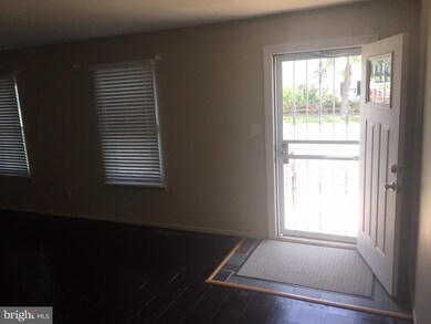 570 Jamestown Ct, Edgewood, MD 21040 - photo 3