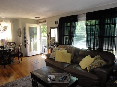 16 Anthony Ln, Albany, NY 12205 - photo 2