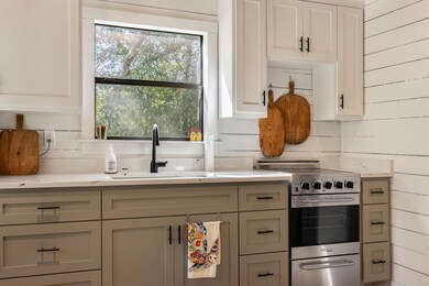 1911 Willow Springs Rd, Fayetteville, TX 78940 - photo 6