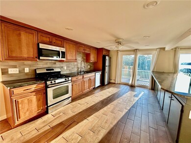 32 Seaspray Way, Little Compton, RI 02837 - photo 6